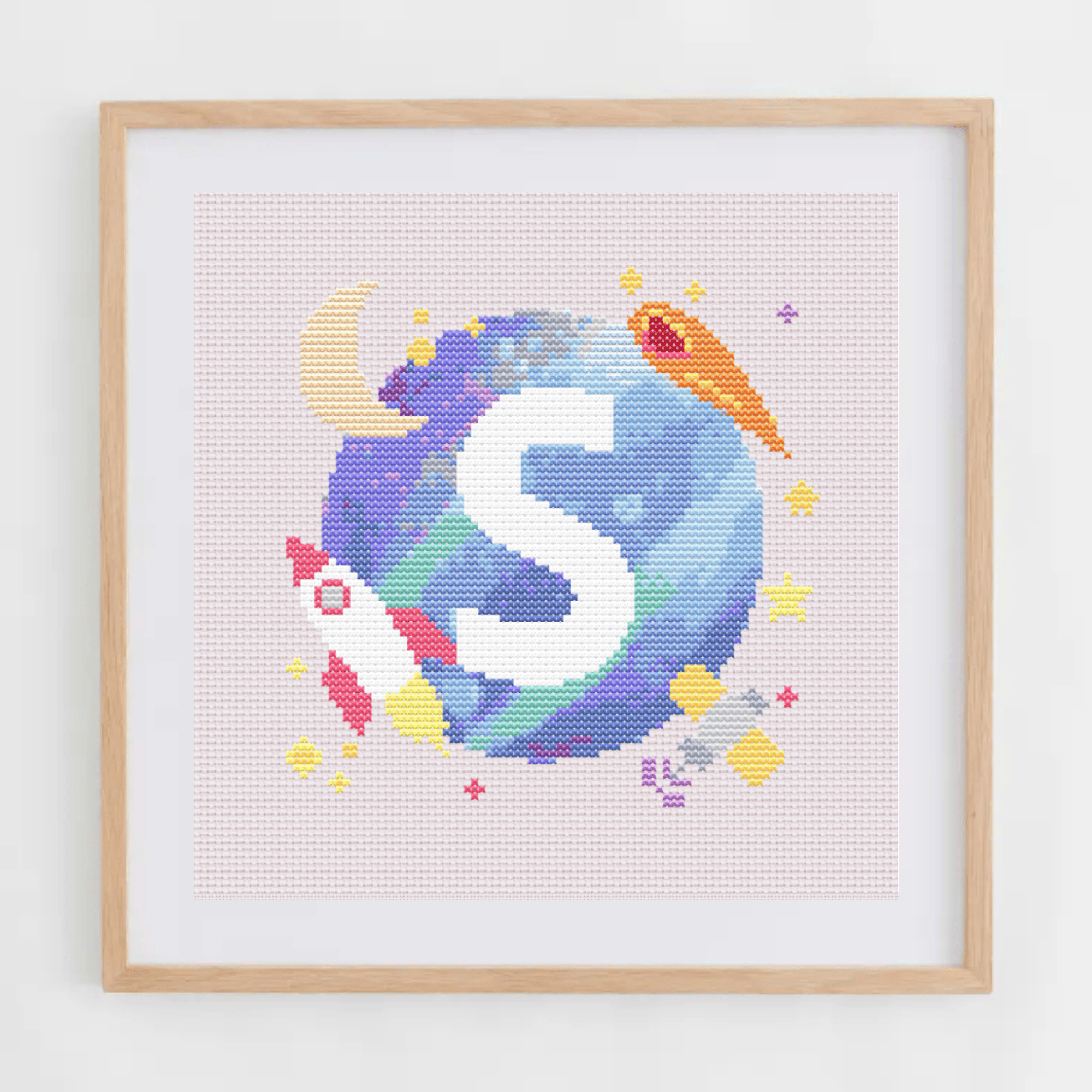 Initiale sur Fond d'Espace