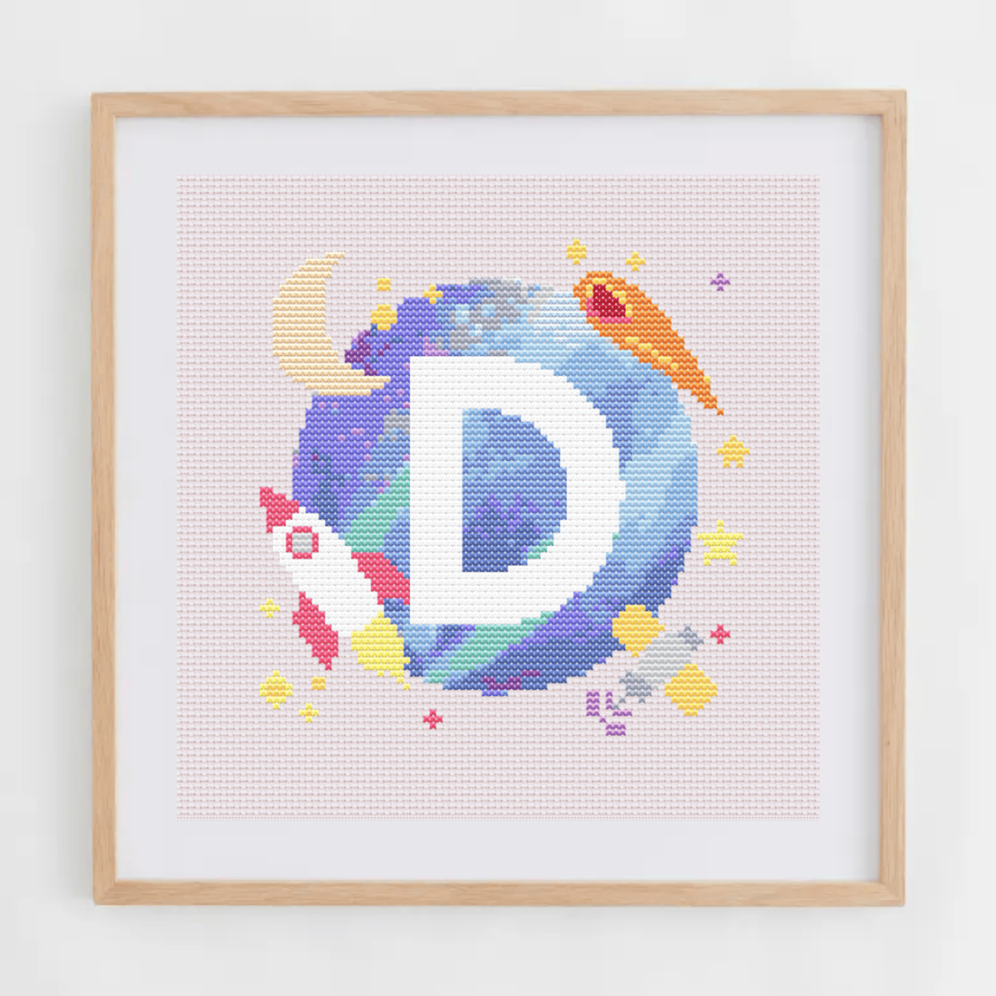 Initiale sur Fond d'Espace