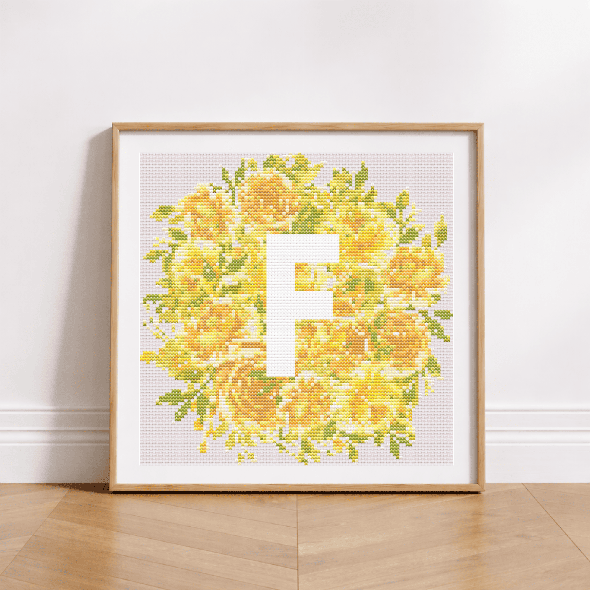 Intiale Avec Fleurs Jaunes